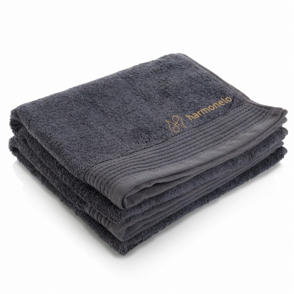The One deluxe gray towel